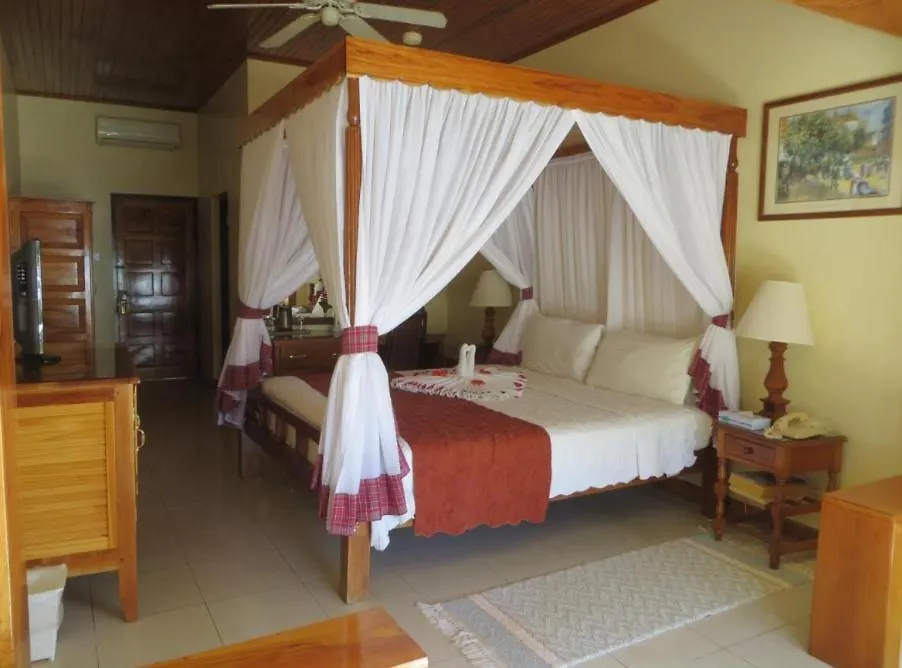 Negril Place 4-Star Resort With Pool Camp- Beach Access 0*,  Jamaica