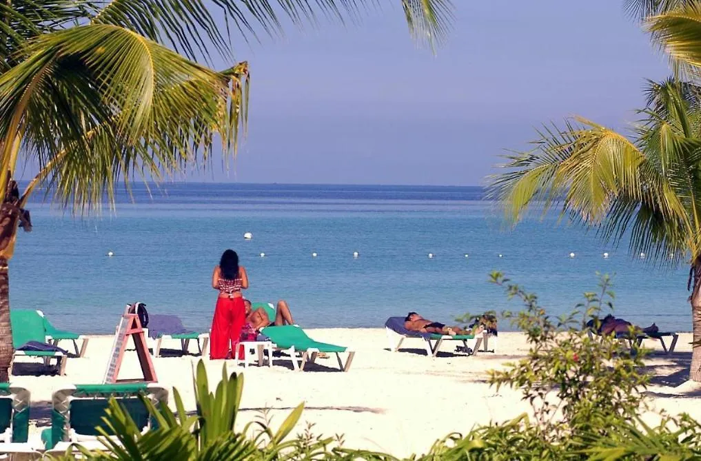 Negril Place 4-Star Resort With Pool Camp- Beach Access